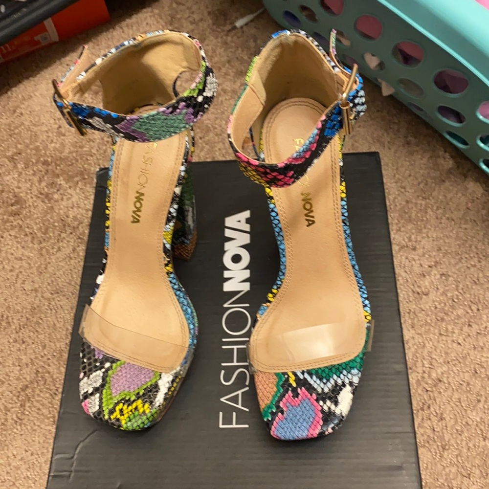 Fashion Nova heels only wear once